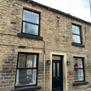 Apartment Entire Boutique Mill, Elland